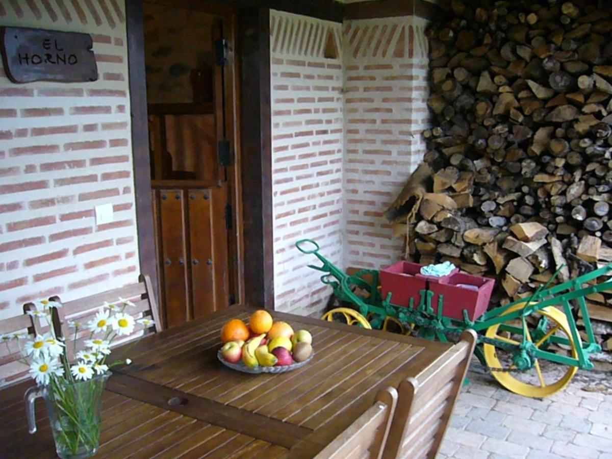 Apartamentos Rurales Casa Lafuente Luquiano Extérieur photo